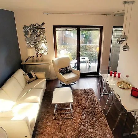 Pawia Apartment *